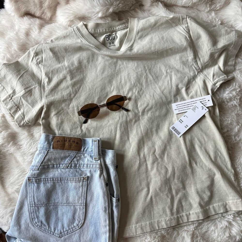 Urban-outfitters Women's Cream T-shirt